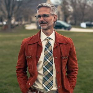 Meet your Posher, Christopher